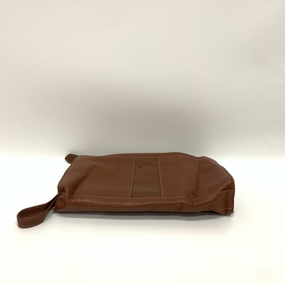 Burberrys Brown Leather Boston Sku#85586 (Gently used, rubbing, lost shape) - Picture 3 of 15